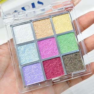 MGL Chameleon Nine-Color Pearl Eyeshadow Palette Super Shimmer Summer Colorful Stage Makeup College Student Performance Makeup