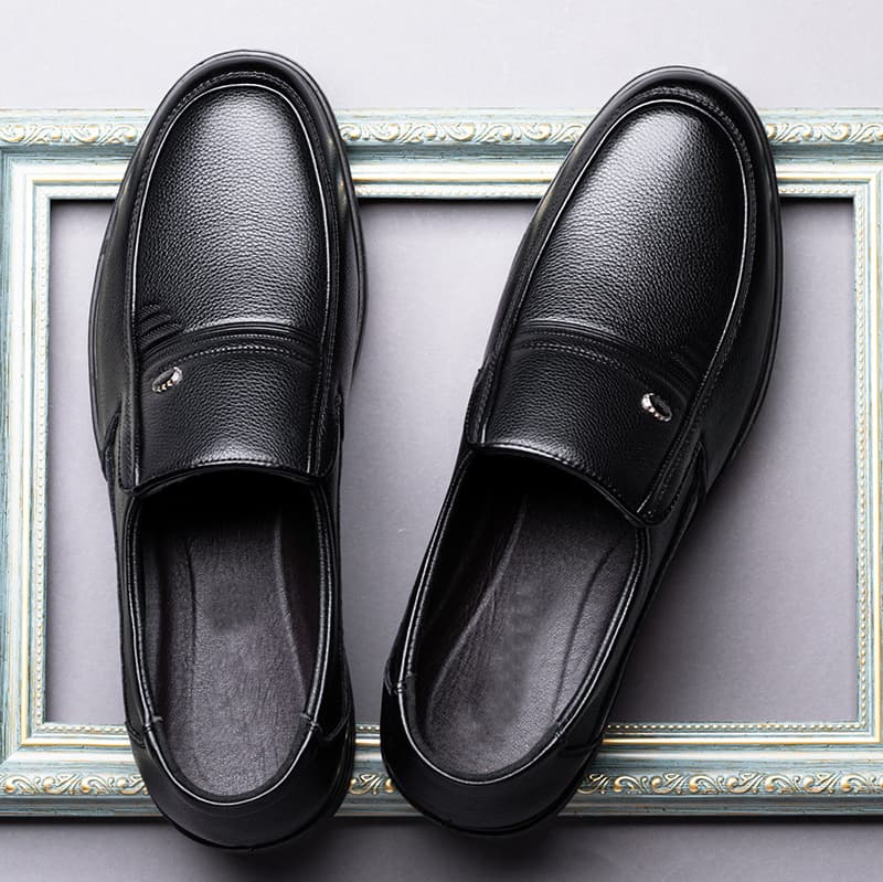 Men's Genuine Leather Business Formal Shoes, Soft Sole Cowhide, Mid-Aged Dad Shoes, New Winter Cotton Shoes with Fleece Lining