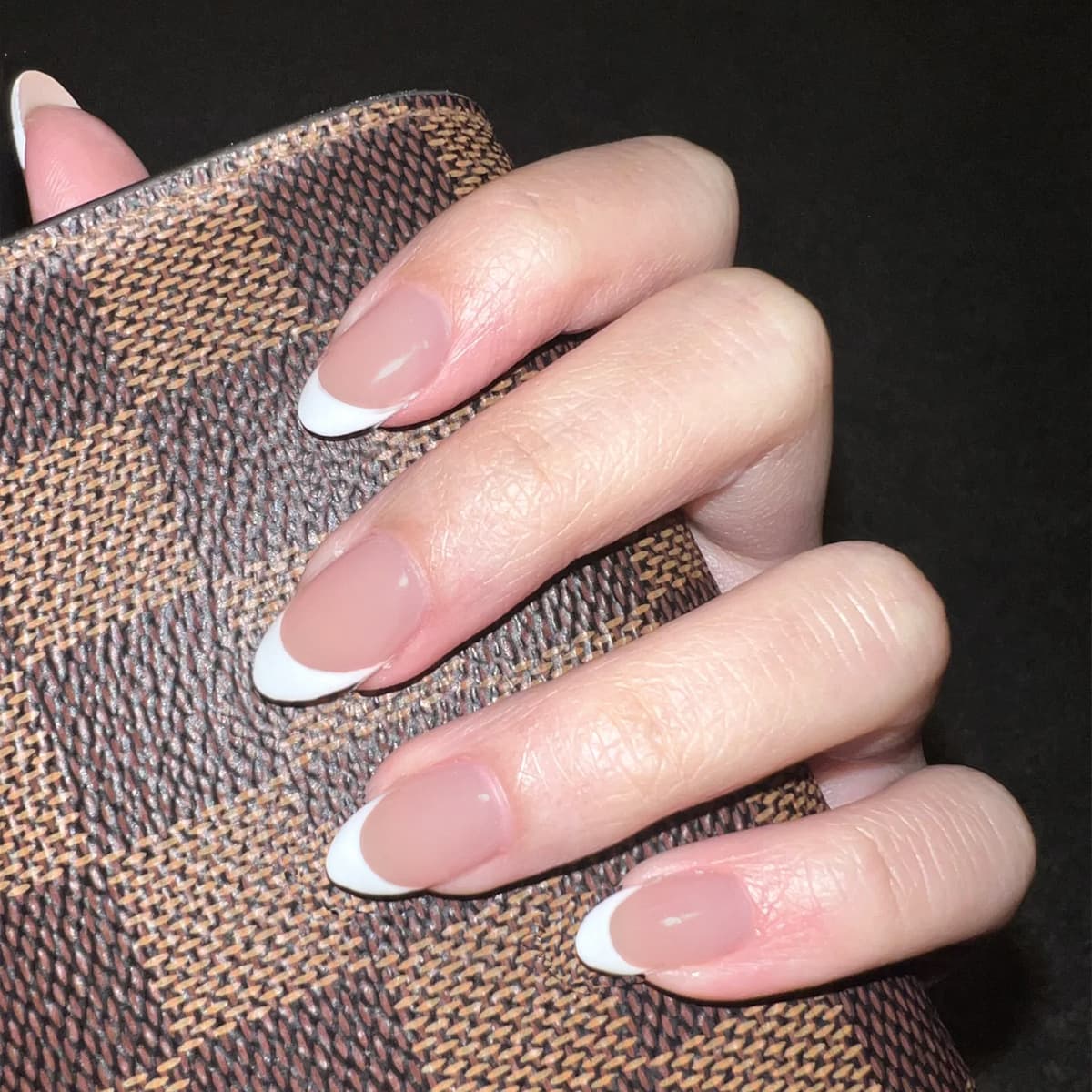 Classic French Wearable Nails for Cross-Border Trade, Short Almond-Shaped Simple Style Nail Tips