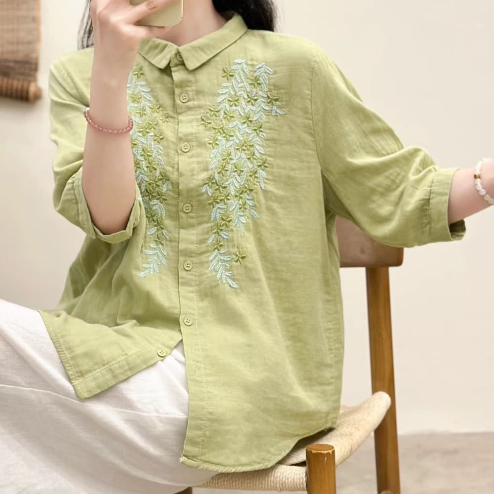 New Summer Style Artistic Double-Layer Cotton Gauze Embroidered Butterfly Flower Short-Sleeve Square-Neck Blouse for Women, Loose Fitting, Slimming, Thin Shirt
