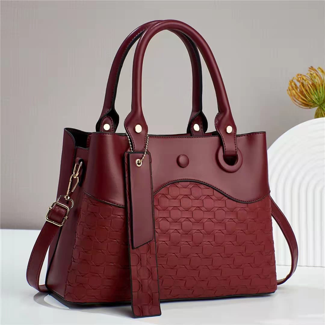 Wholesale Women's Bags 2023 Cross-border New Niche Design Shoulder Handbag Trendy Bag