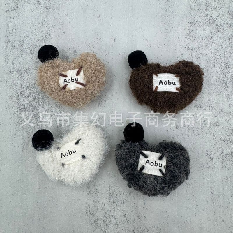 Japanese fabric forest style forest girl brooch hair accessories socks bag hanging clothing hand-made popular Japanese and Korean versatile jewelry accessories
