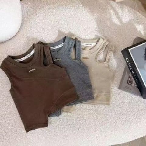 Korean version of girls' clothing for girls summer new casual slim versatile slim baby suspender short vest