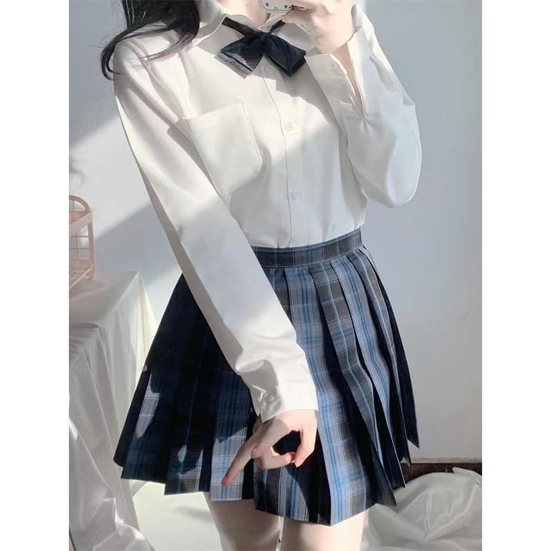 Japanese schoolgirl style basic TR fabric JK shirt, off-white, summer women's long-sleeved and short-sleeved shirt, versatile, school supply.