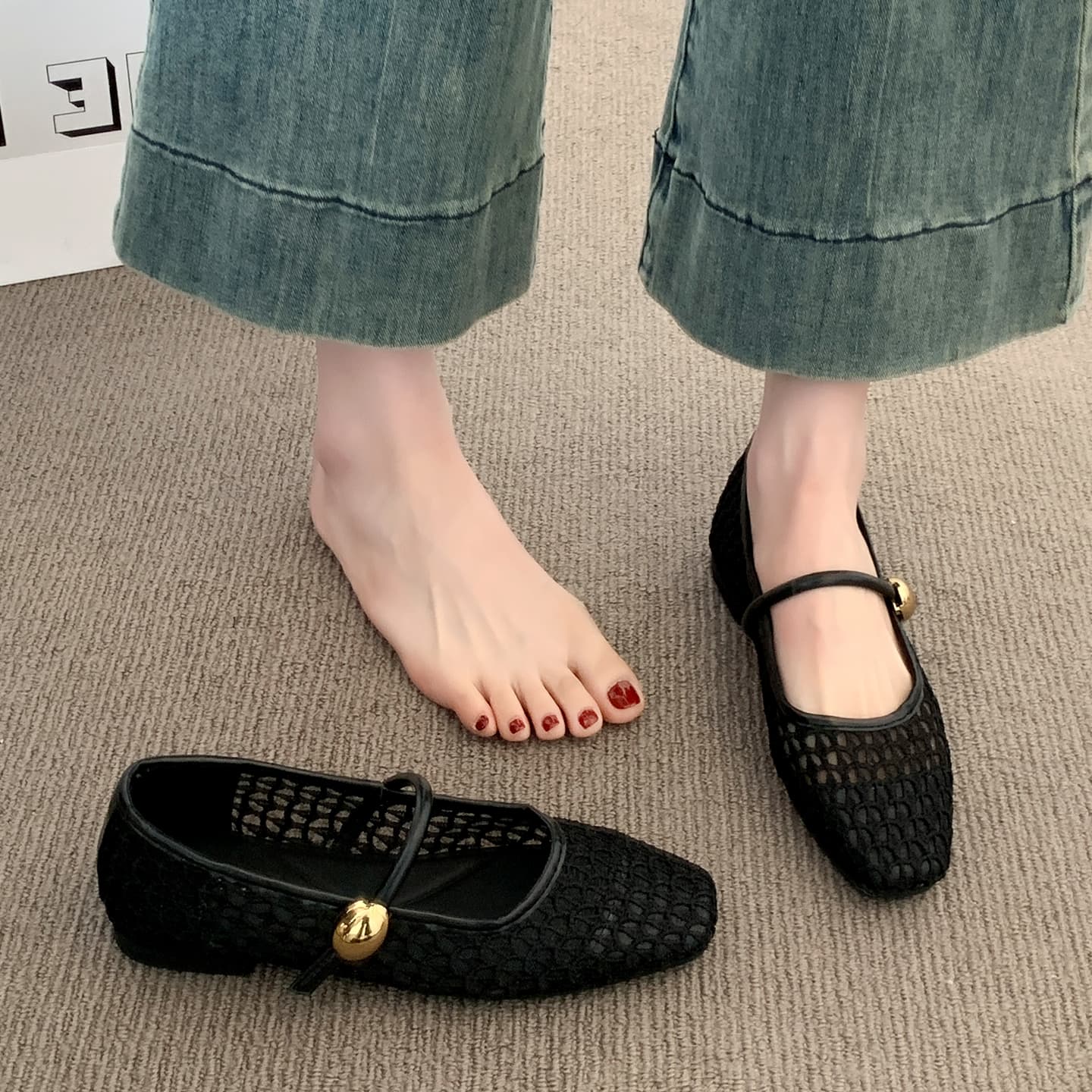 Women's Single Shoes Summer Fashion New Hollow Woven Breathable Fishnet Mesh Flat Shallow Mouth French Mary Jane Shoes