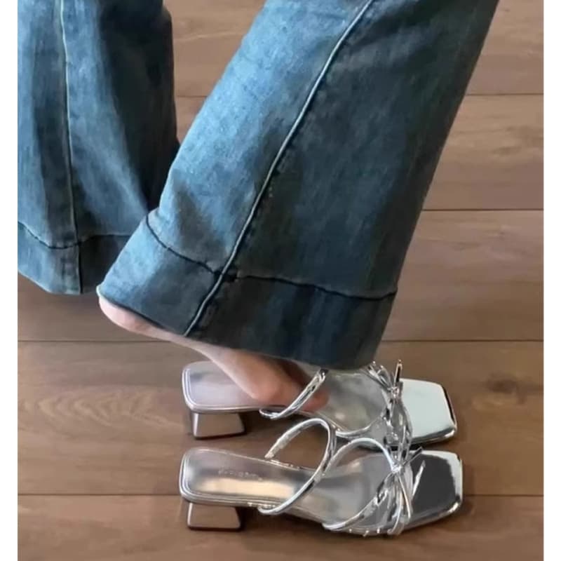 Women's High Heel Sandals for Outdoor Wear, 2025 Summer New Style, Versatile Niche French Fashion Bowknot Chunky Heel Slippers