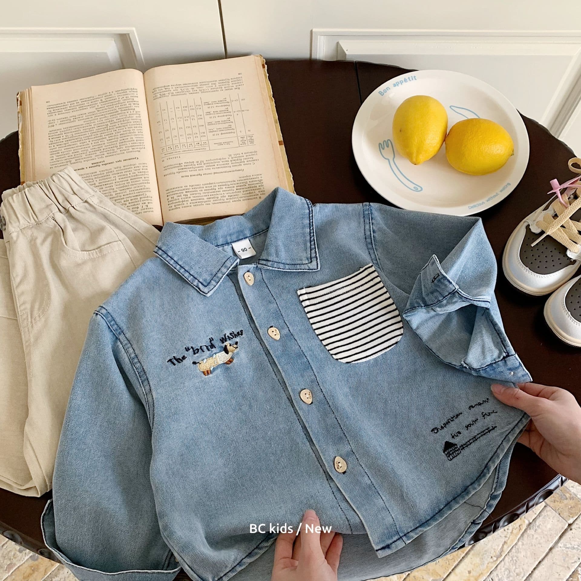 Bangcheng 2025 Autumn New Style Striped Pocket Retro Boys' and Girls' Shirt H0137