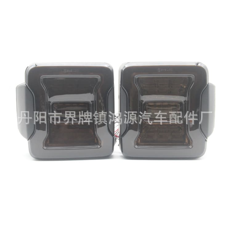 Suitable for JEEP Wrangler JK taillight LED taillight JK modified JL taillight rear taillight blackened taillight