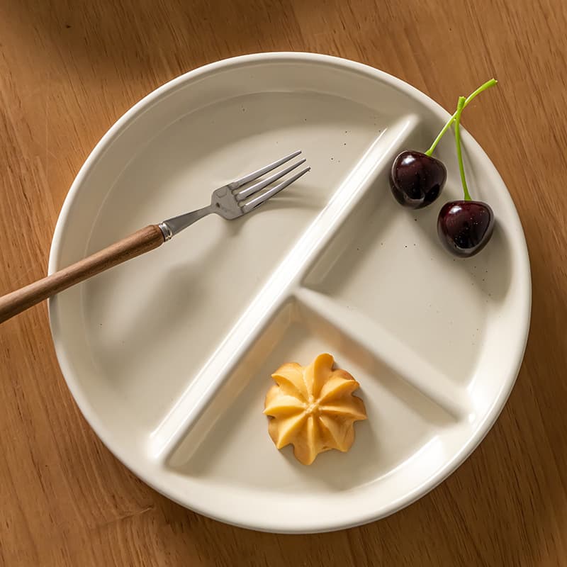 Simple Ceramic Divided Plate, Kids Tableware, Adult Diet Plate, Salad Plate, Home Fruit Breakfast Plate Wholesale
