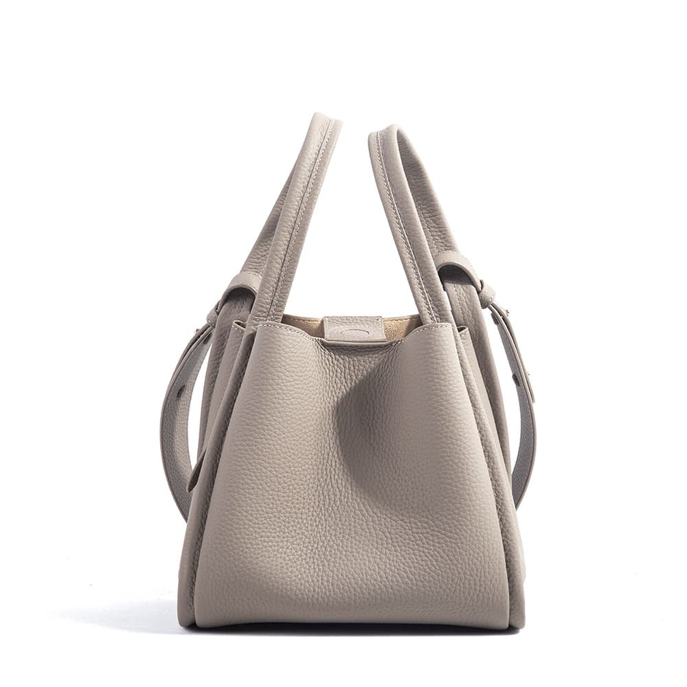 Spring and summer new niche handmade vegetable basket bag Internet celebrity live broadcast bucket bag first layer cowhide hand-held handbag for women