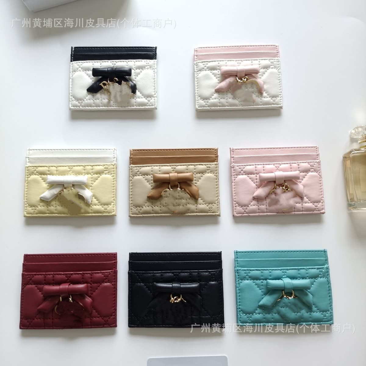 New Women's High-End Genuine Leather Wallet with Bowknot and Contrasting Colors, Short Style, 80% Off Wallet, Coin Purse, Card Holder All-In-One