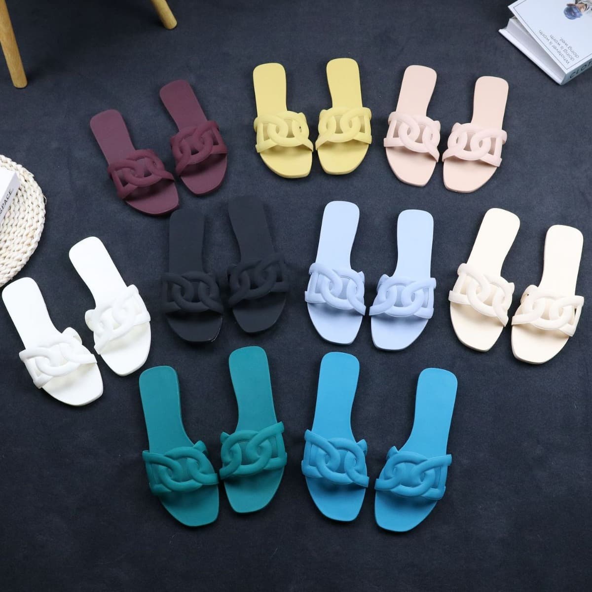 H family's summer women's flat sandals for daily casual walking on the street and beach outdoor flat shoes factory versatile solid color hollow style
