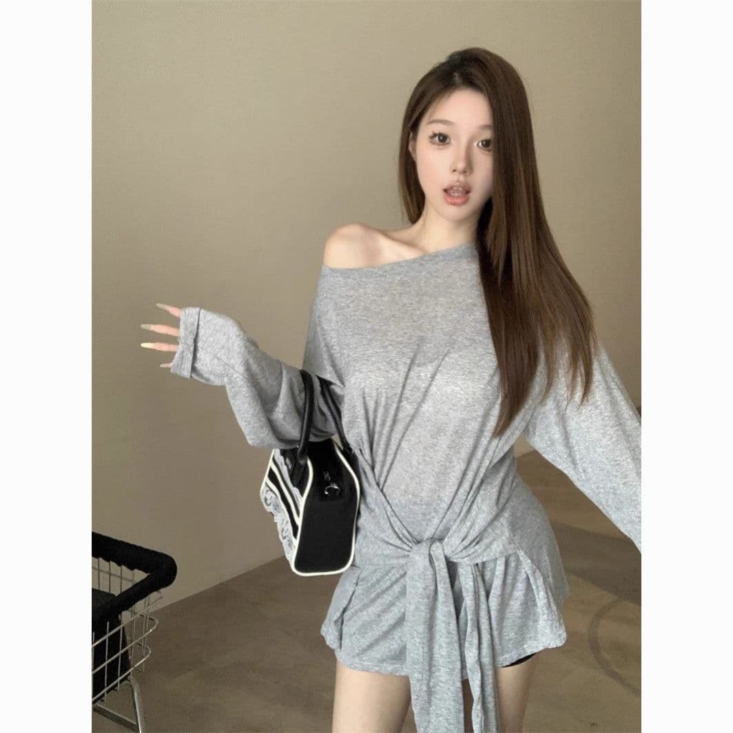 Fashion Strap Blouse Loose Long-sleeved Women's Niche Thin Sunscreen Design All-match Sexy Hot Girl Top Women's Trendy