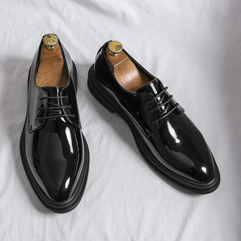 Korean Style Glossy Pointed Toe Business Leather Shoes for Men, British Fashion Solid Color Formal Derby Shoes, Black Versatile Lace-up Leather Shoes