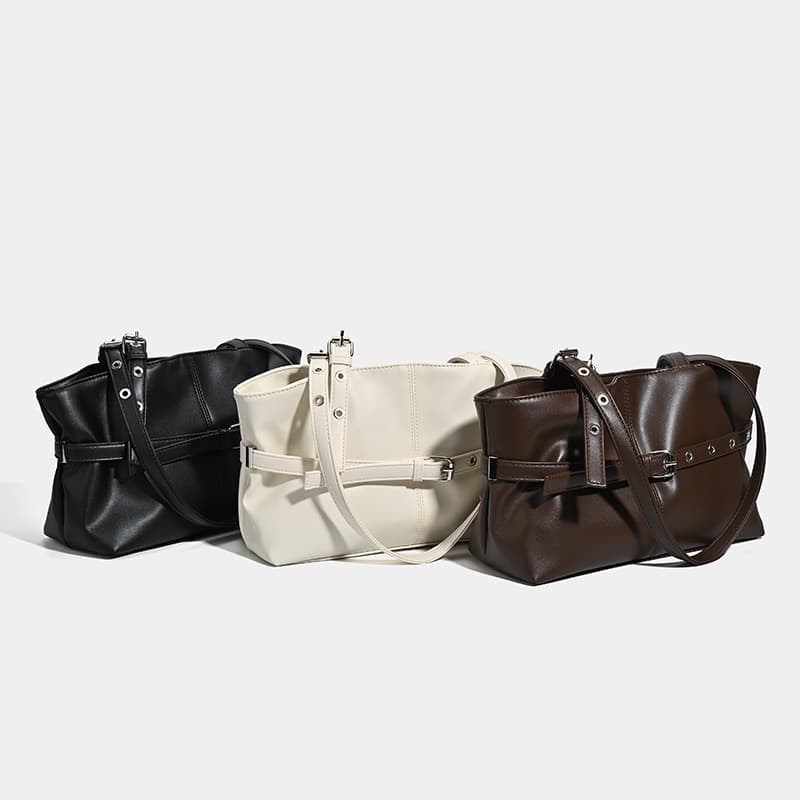 Niche design Korean style armpit bag autumn and winter new large capacity commuting versatile tote bag motorcycle style shoulder bag