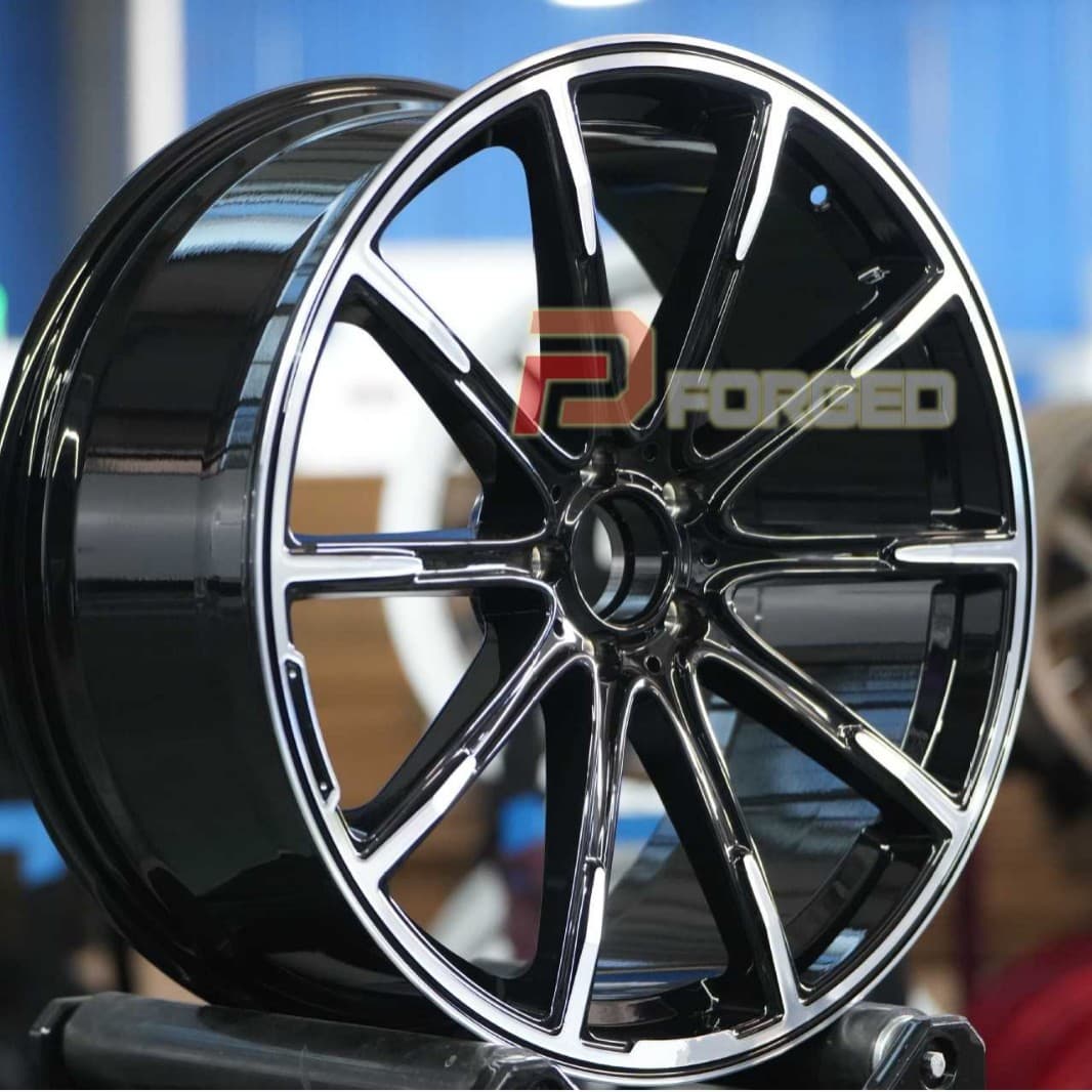 High-Quality Forged Car Wheels Gloss Black Machined Face 10,000-Ton Forging Supports Personalized Customization Available in 14-26 Inches