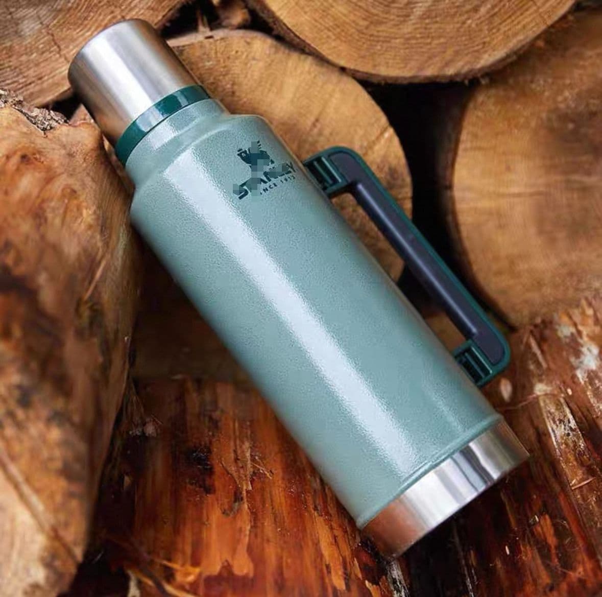 Stanley USA Insulated Water Bottle Cold-Retaining Flask Outdoor 304 Stainless Steel Large Capacity Portable Cup In Stock