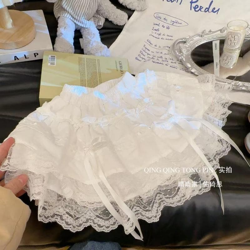 Girls fashionable and cute color versatile bow lace skirt 2026 spring new white cake skirt