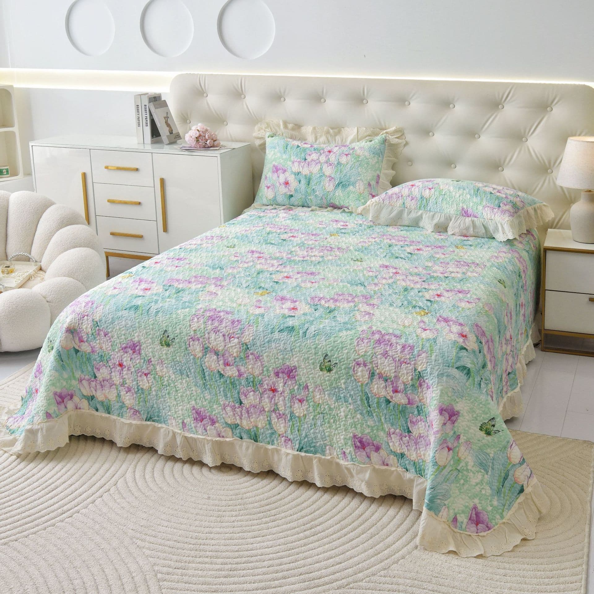 French retro small floral cotton bed cover three-piece set lace high temperature washed quilted quilted bed sheets and pillowcases wholesale