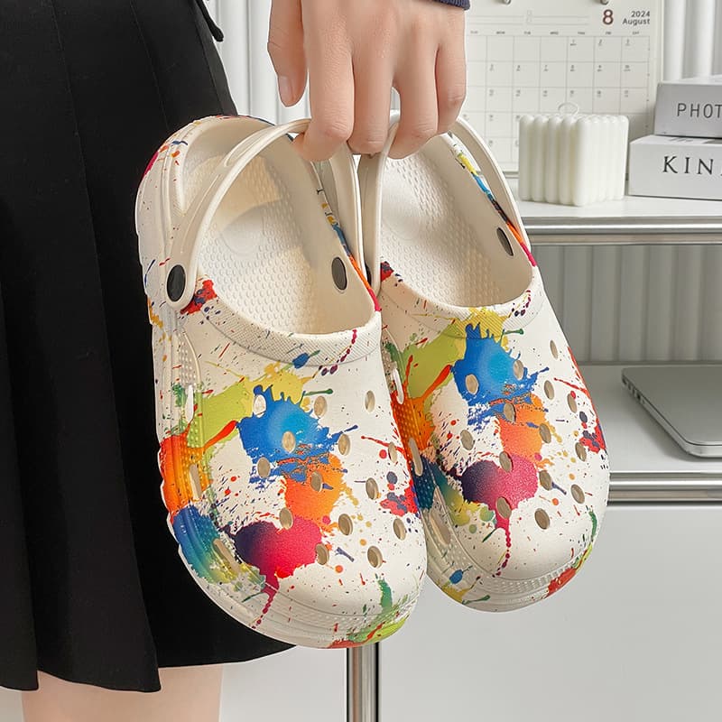 2023 New High-Heeled Summer Hollow Out Sandals Women's Fashionable Home Style Thick Bottom Cute Student Popular Shoes