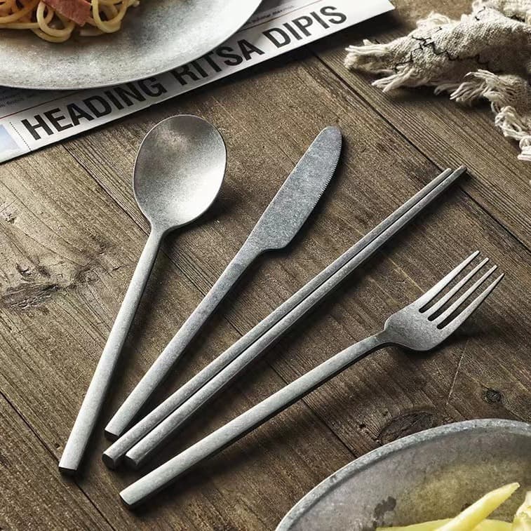 Retro 430 Stainless Steel Cutlery Set Western Dining Utensils Knife Fork Spoon Dinnerware Set Quality One Grade Gift Occasions