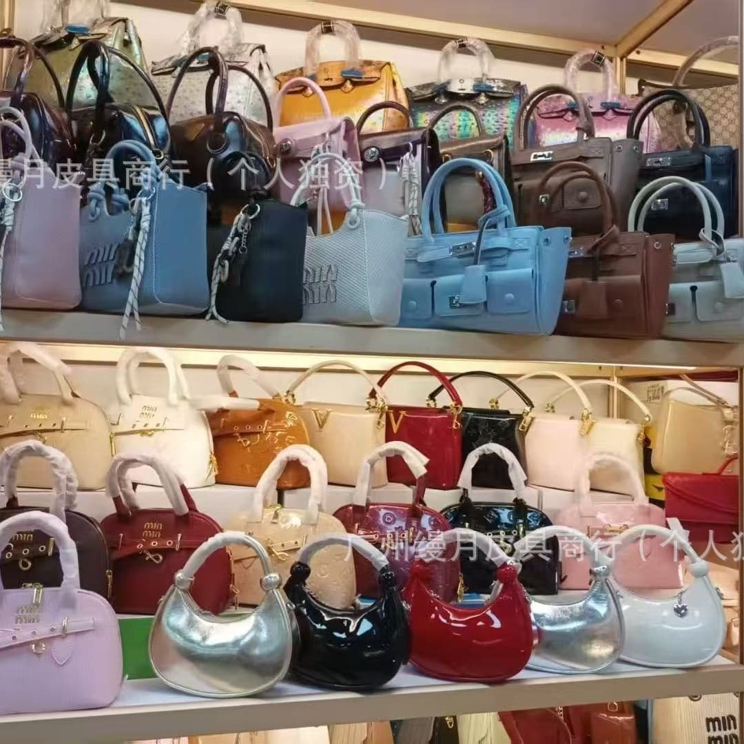 WomenbagWholesale Guangzhou cross-border Mixbag fashion miscellaneous handbags ready supply wholesale