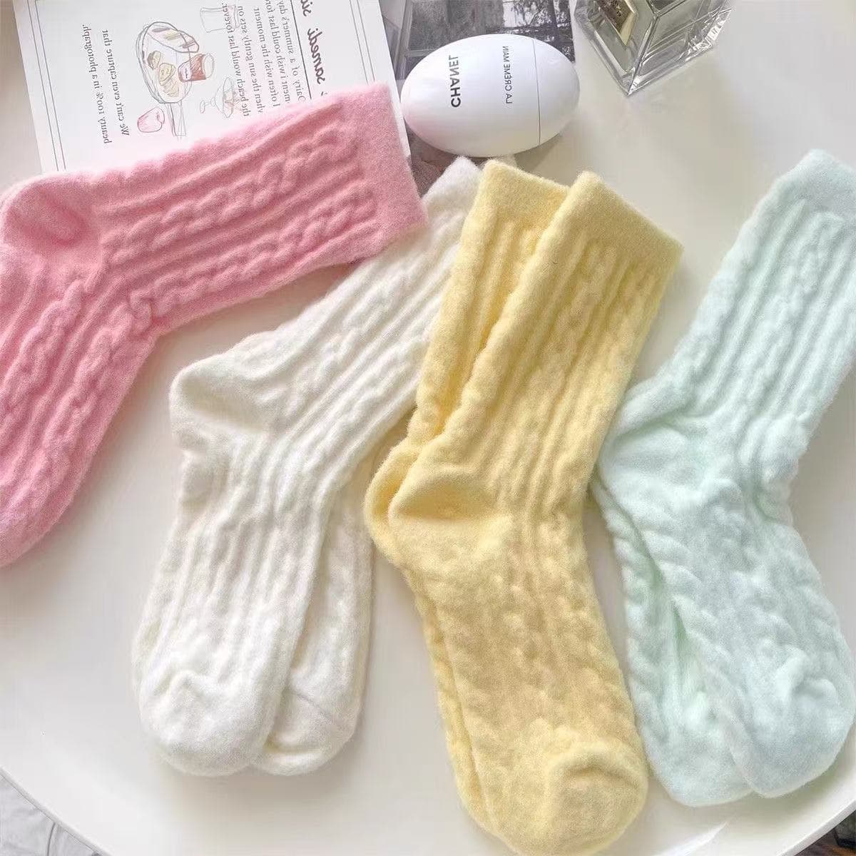 New Fleece-Lined Thickened Mid-Calf Socks Autumn and Winter Slouch Socks Sweet Solid Color Casual Cable Knit Socks Soft Maternity Socks