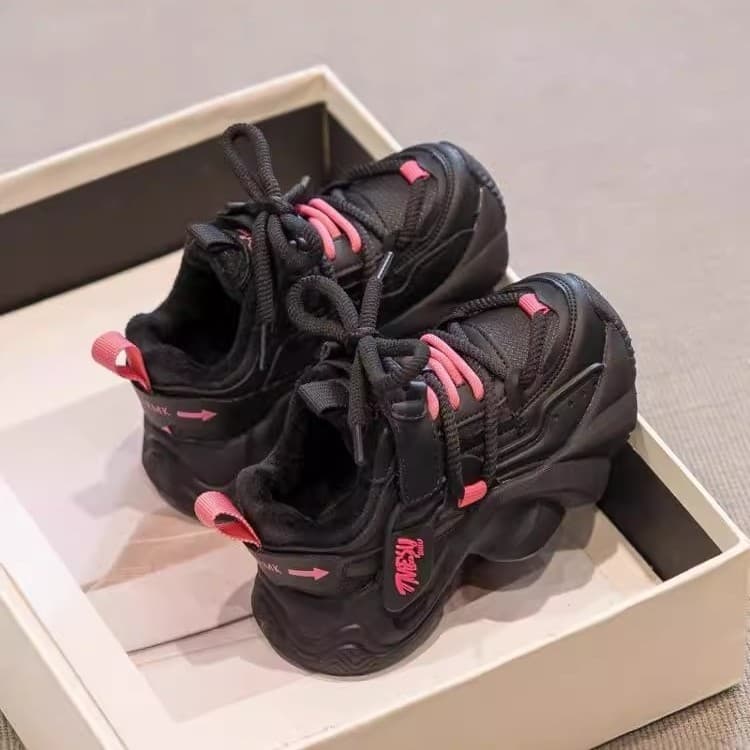 Girls' Sports Shoes 2025 New Autumn/Winter Children's Fleece-Lined Dad Sneakers Girls' Cotton Shoes for Middle and Older Kids Casual Footwear