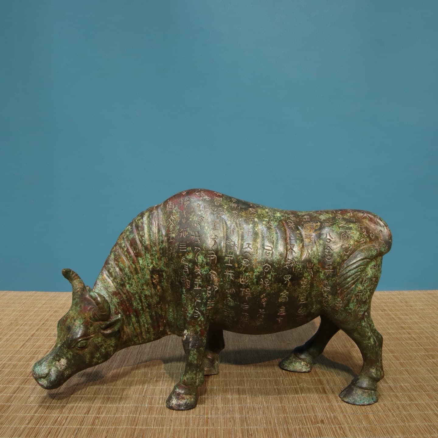 Wholesale Crafts Tang Sancai Ornaments Zodiac Ox Bronze Ware Twelve Chinese Zodiac Tea Pets Water Buffalo