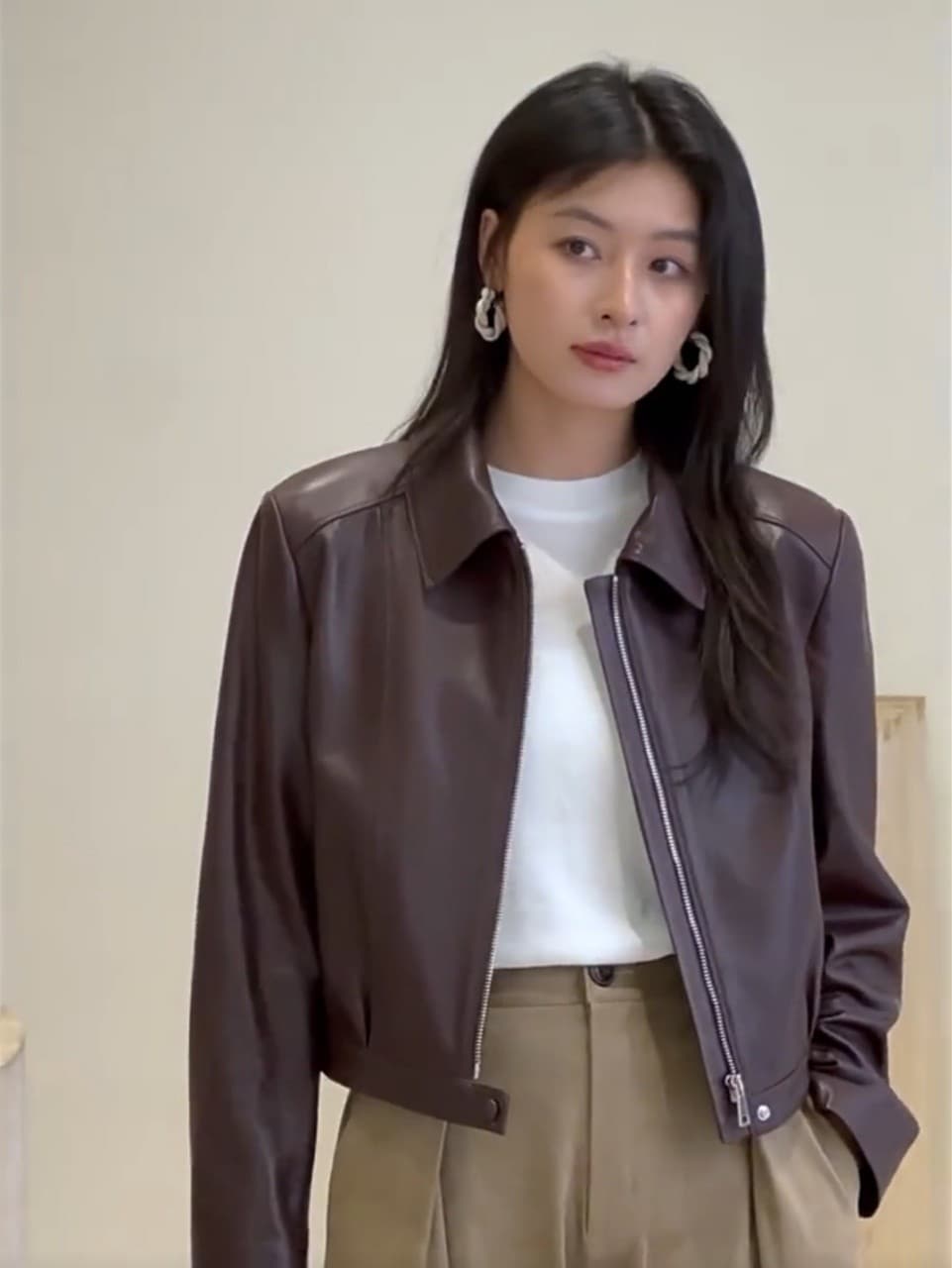 Small Leather Jacket for Women 2025 Fall New Trendy Retro Turn-down Collar Motorcycle Style Versatile Short Coat