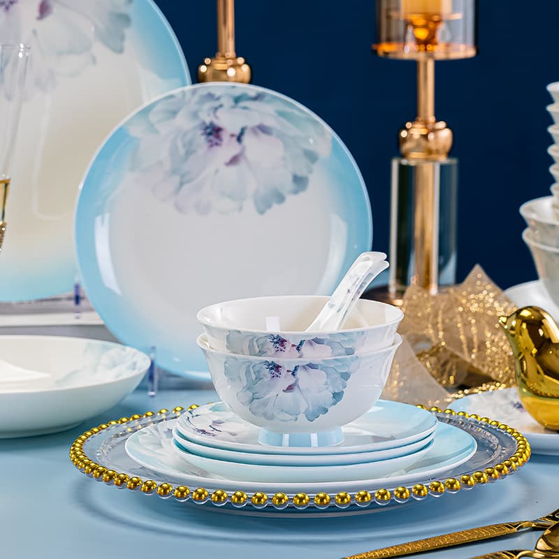 Jingdezhen factory direct sale glaze color bowl and plate set gift custom Chinese bone china tableware dishes complete set wholesale