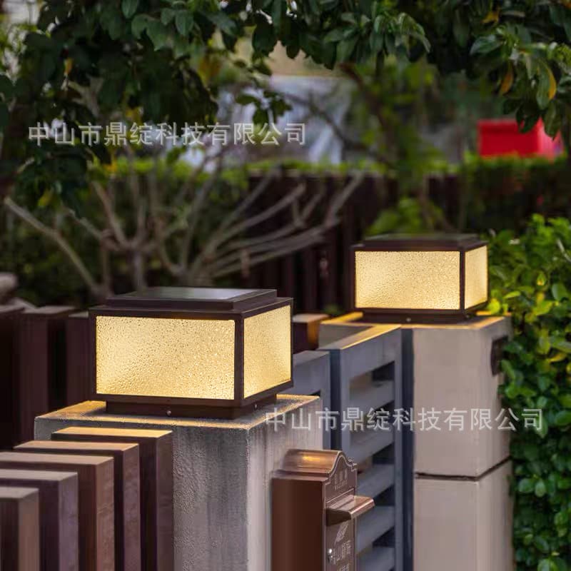 Outdoor Waterproof Solar Post Light, Courtyard Light, Villa Garden Gate Fence Wall Light, Landscape Gate Post Light