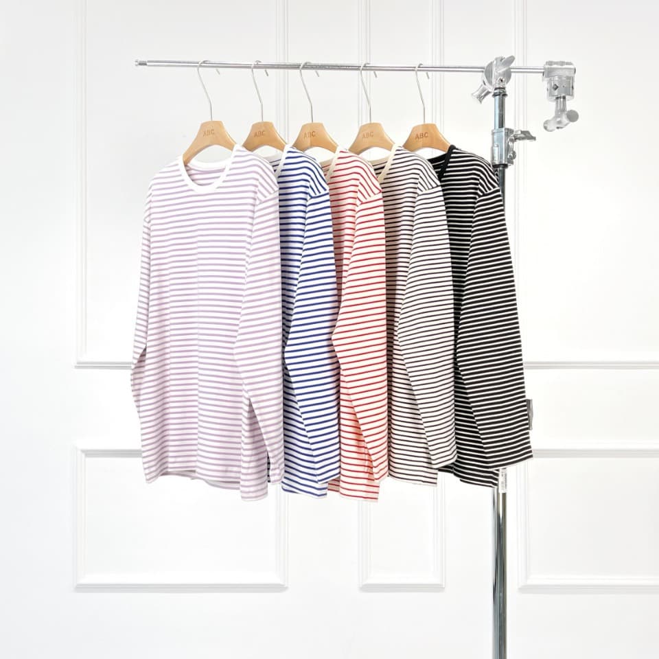 Clearance Sale American Vintage Heavyweight Cotton Round Neck Striped Long Sleeve T-Shirt for Women, Black and White, Suitable for Spring, Autumn, and Winter