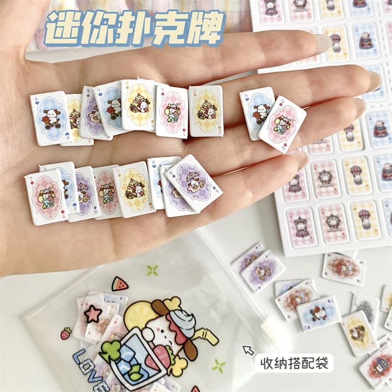 Miniature playing cards, super small cartoon bear travel playing cards, prank gifts, fun gifts.