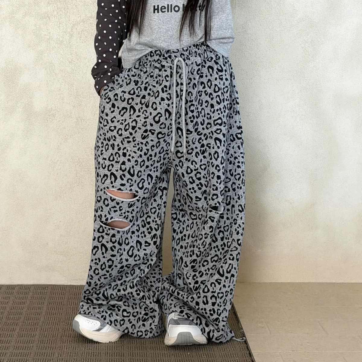 Yuyu Princess Girls Korean Style Leopard Print Ripped Wide-Leg Pants Children's Spring Autumn Loose Drape Casual Straight-Leg Trousers