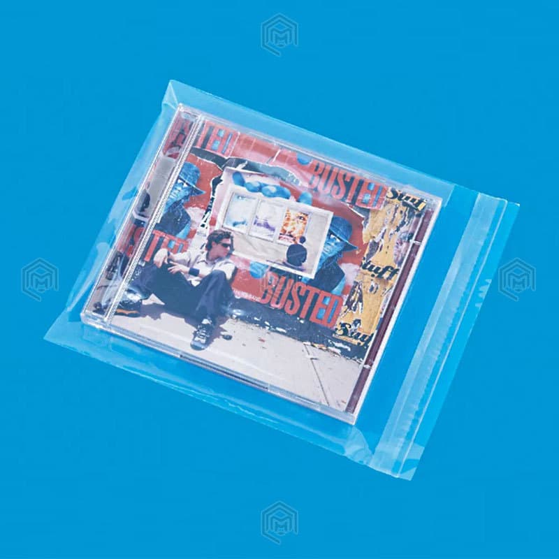 Thickened transparent self-adhesive book bags for magazines, comics, novels, spine packaging, self-sealing storage bags.