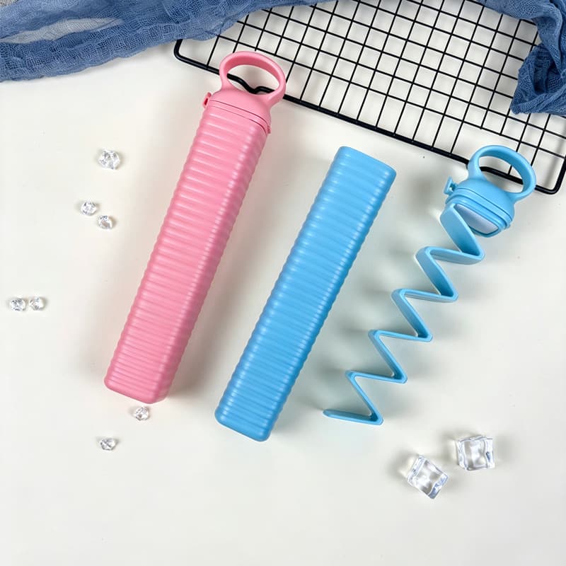 New Pull-Out Ice Cube Tray, Plastic Ice Maker, Portable Quick-Freeze Long Ice Cube Mold, V-Shaped Ice Cube Tray Mold