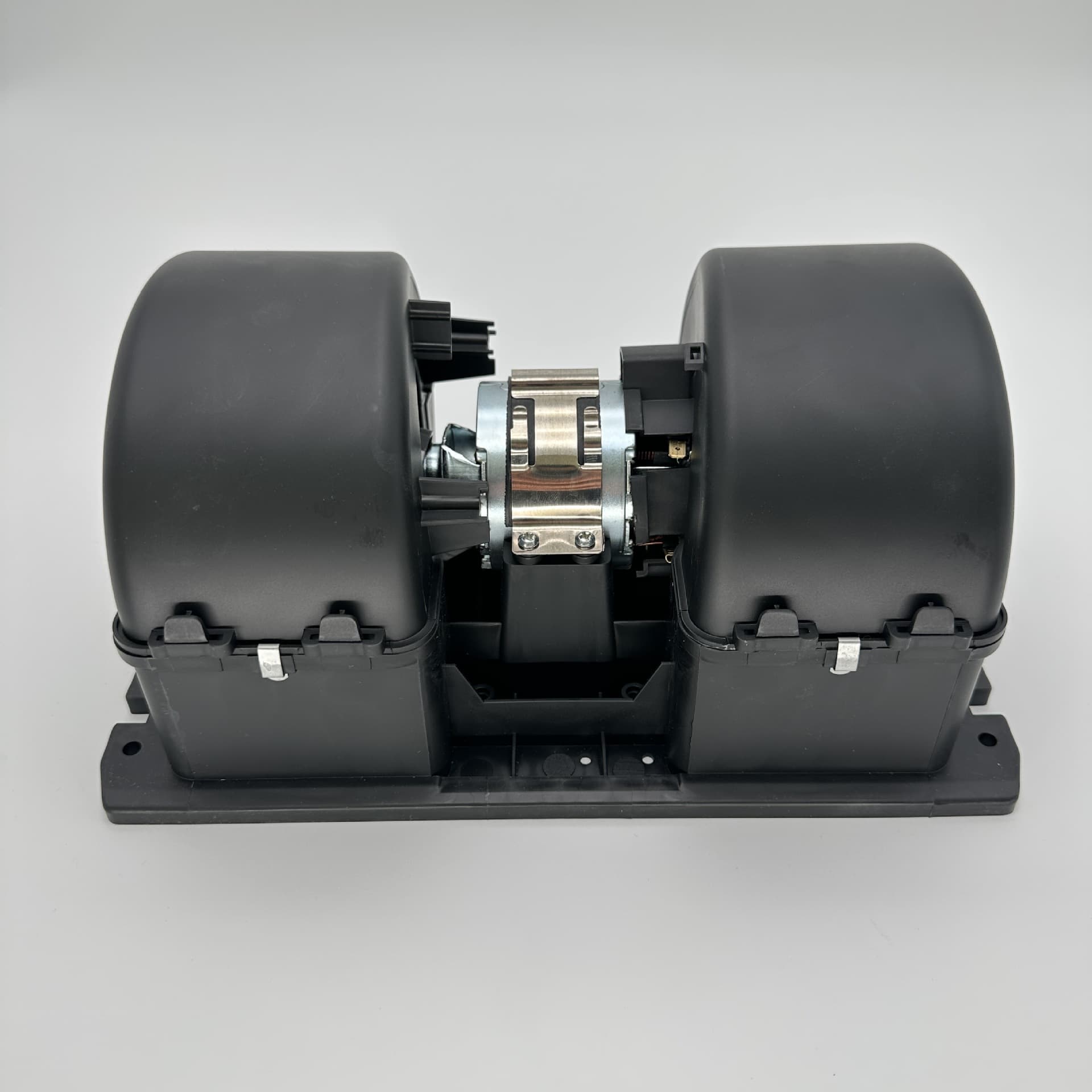 Factory Supply Blower Motor for Volvo Trucks 20443822 20443820 20926019