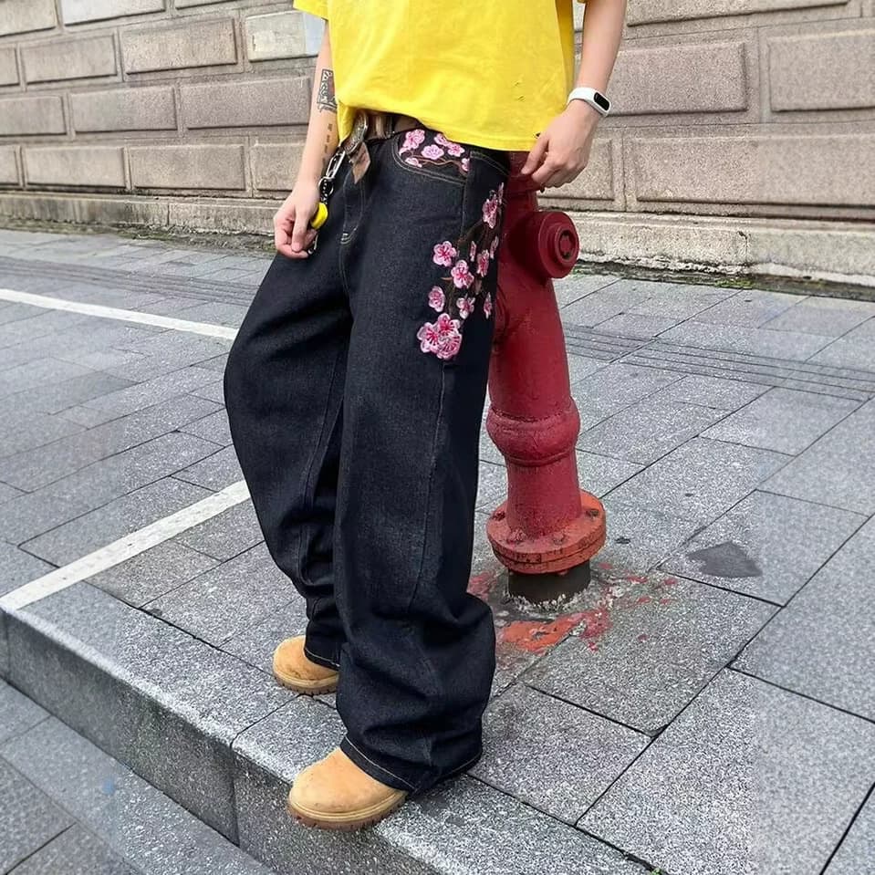 Floral Embroidery St-Century Style Fashion Jeans