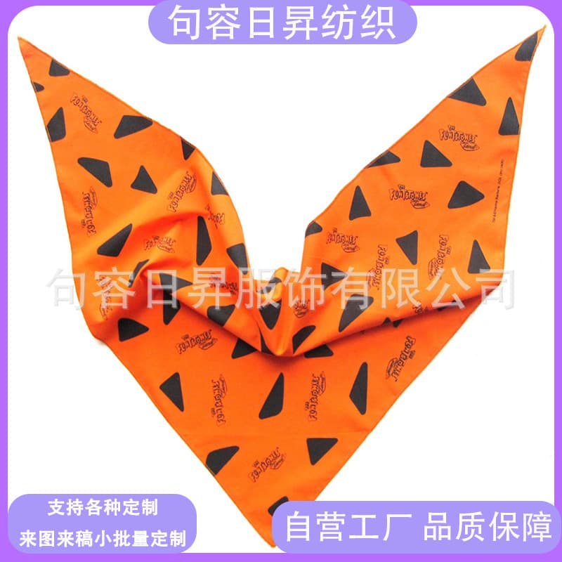 Pet triangular bib, dog bib, pet accessory, cute triangular bib for Shiba Inus and kittens.