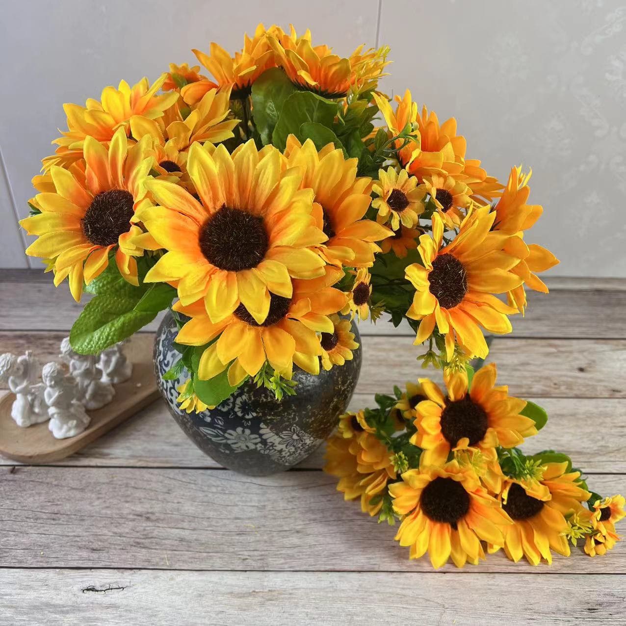 13-Head Artificial Sunflower for Wedding, Home Decoration, Small Flowers, Hotel Fake Flowers, Wholesale Foreign Trade