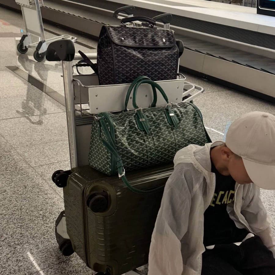 Large Capacity Gym Bag Travel Duffel Airport Crossbody Bag Luggage Bag Same Style as Xiaohongshu and Douyin