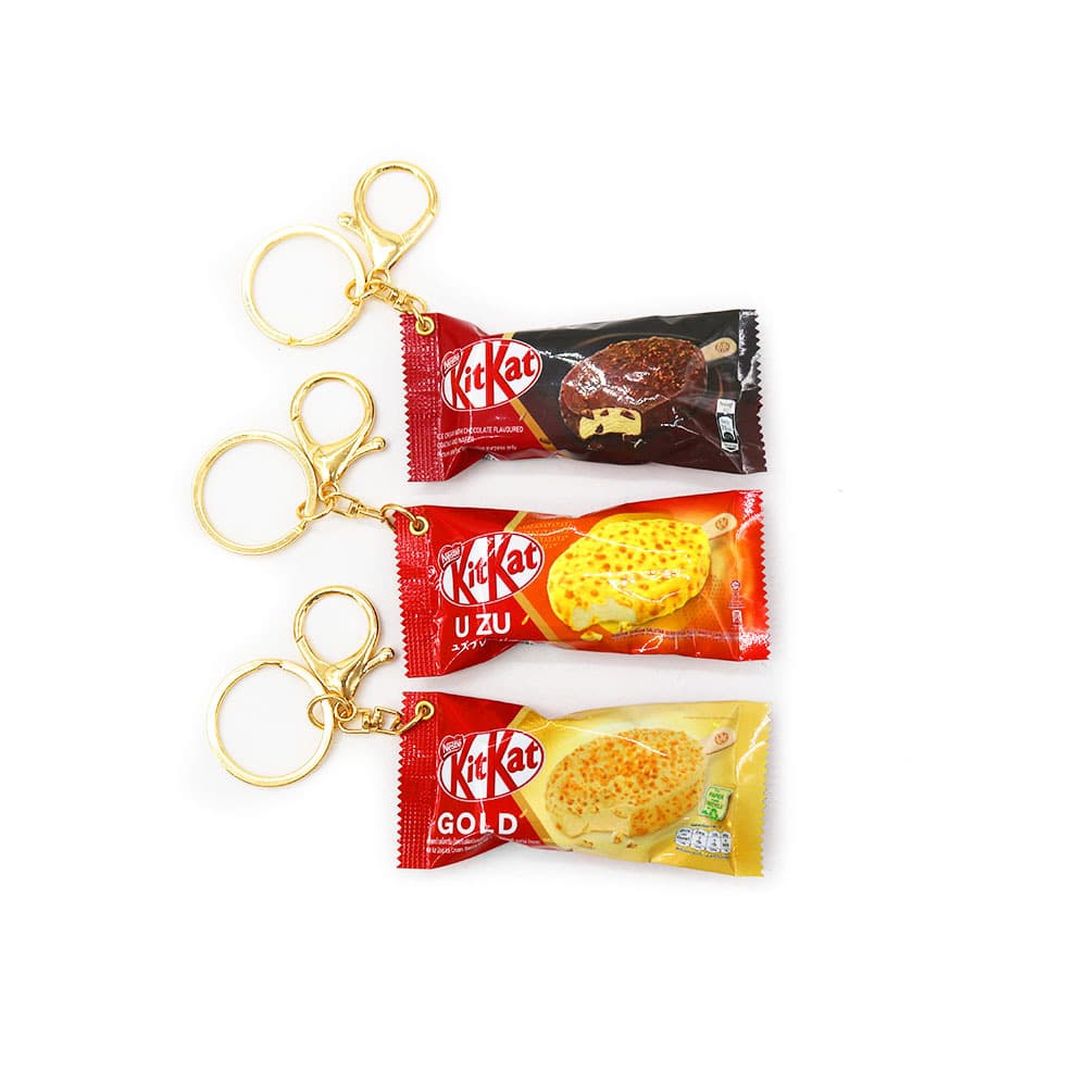 Simulated Nestle KitKat popsicle keychain Hong Kong ice cream chocolate ice cream pendant gift