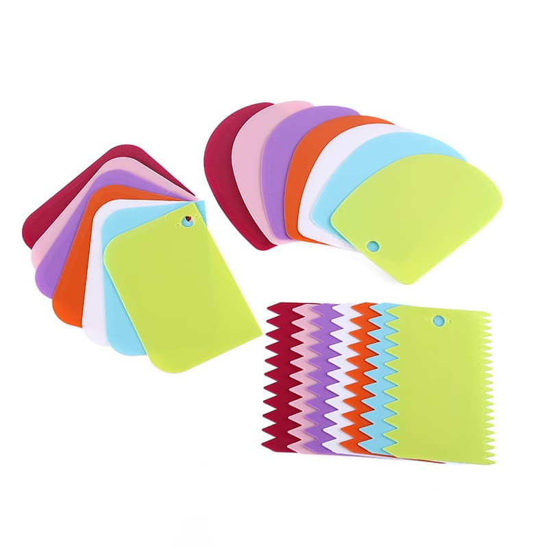 Baking Tools Cream Plastic Scraper Cake Slicer Colorful Scraper 3-Piece Set Kitchen Baking Scraper