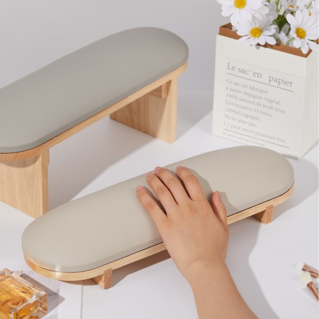 Original Wooden Russian-Style Manicure Hand Pillow, Stain-Resistant and Anti-Collapse Set, Simple New Trendy Model, Professional Nail Salon Tools, Ins