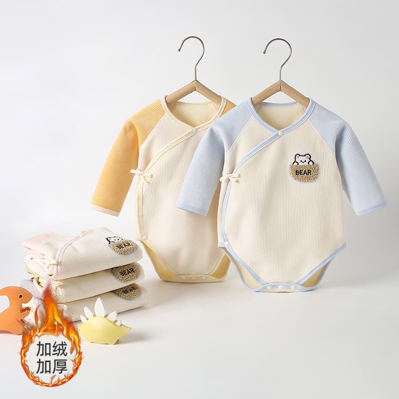 Newborn Baby Cotton Undershirt Bodysuit, Long-Sleeve Triangular Romper for Fall/Winter Comfort
