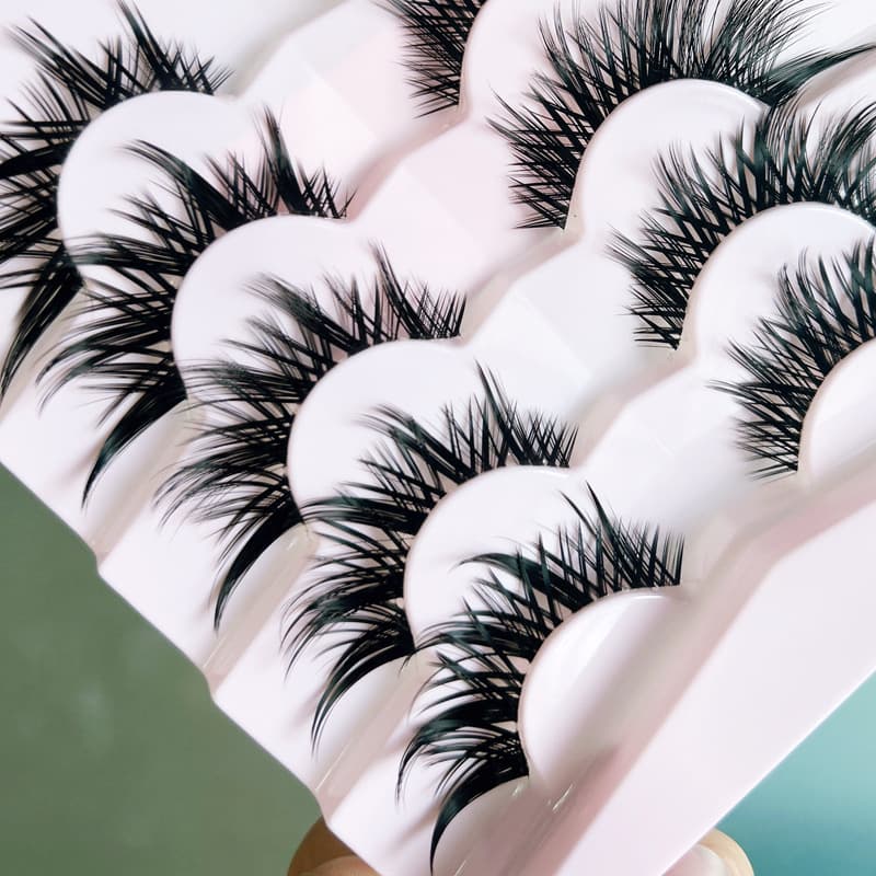 K86 One-Piece Female Thick Oblique Flying Fox False Eyelashes, Transparent Stem, Comic Natural Foxy Cool Eyelashes