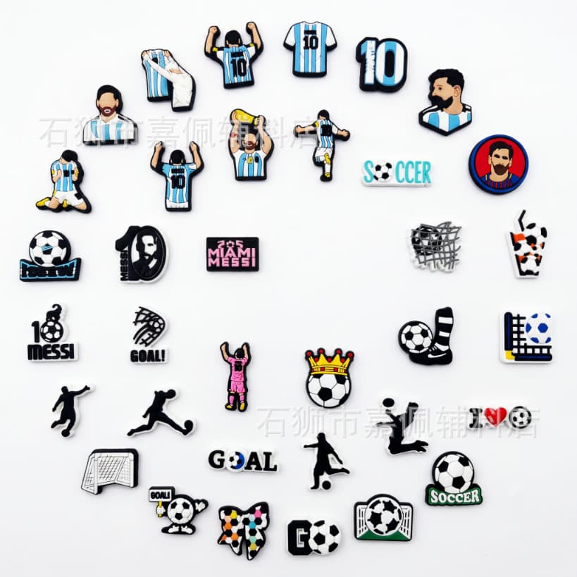 Football Messi Shoe Charms DIY Croc Shoe Buckle Cartoon Ronaldo Detachable PVC Soft Rubber Shoe Charm Accessories Wholesale