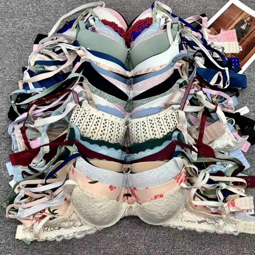 B0288# Low-priced overstock mixed style women's bra, sexy embroidered lace, comfortable shaping, European and American style underwear.