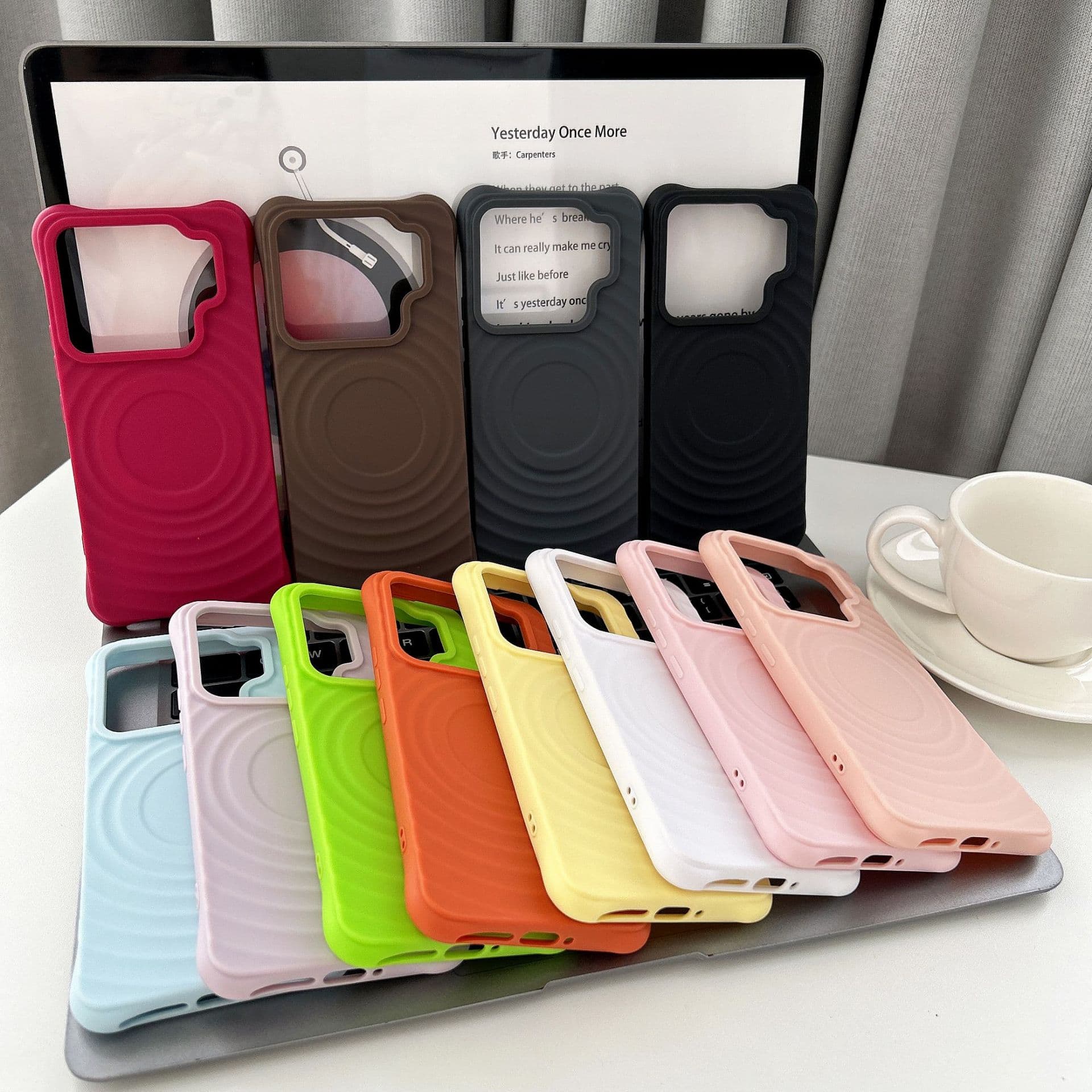 For Xiaomi 17 Pro Max Ripple Ring Magnetic Case for 15 Pro, 14 Pro Shockproof Xiaomi 13 Cover